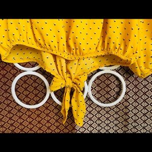 It’s a small yellow crop for women